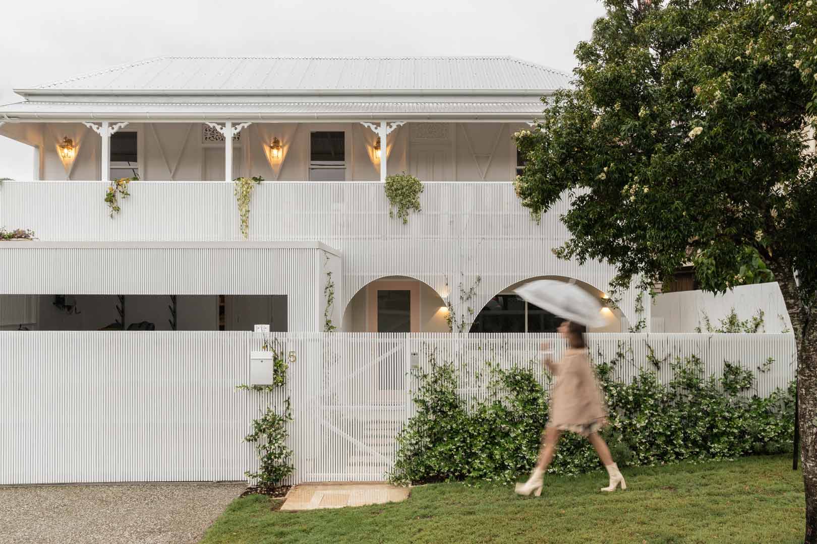 Luxury-house-tour-of-a-renovated-heritage-queenslander-style-home