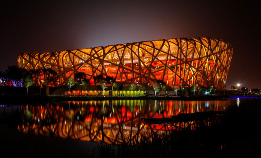 Nighttime-image-of-The-Birds-Nest-in-China-architecture-inspired-by-nature-