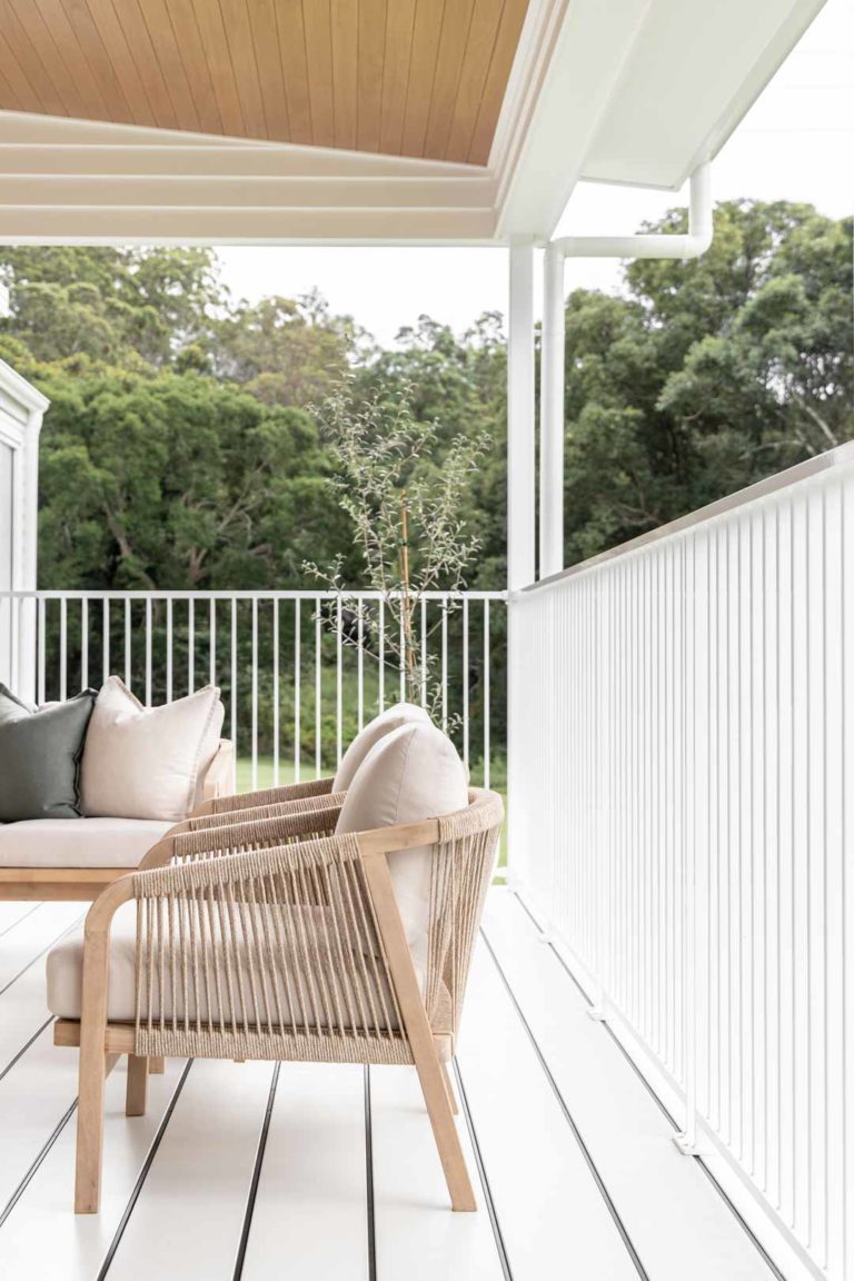 Outdoor-furniture-ideas-for-a-covered-patio-light-bright-rattan-furniture-under-a-timber-and-white-pergola-768x1152